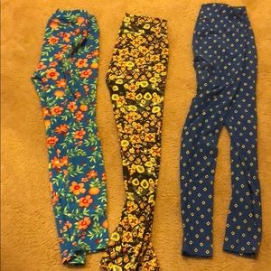 3 pairs of lularoe leggings for 55 dollars!